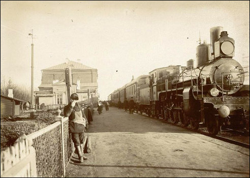 Станция Астапово. Траурный поезд с телом Л.Н. Толстого. 08.11.1910.